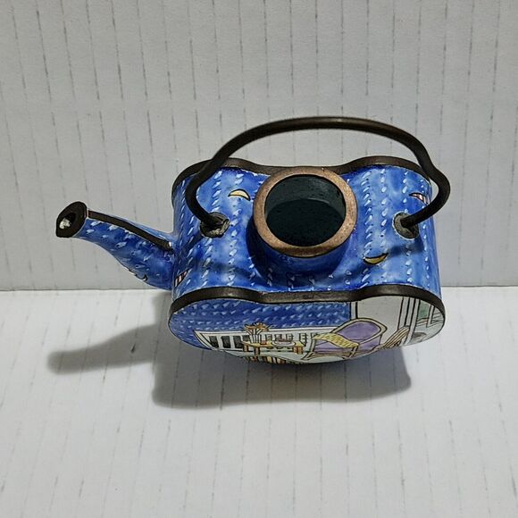 Empress Arts Miniature Metal Enamel Teapot Chair Guitar Table Balcony Ocean - Picture 6 of 9